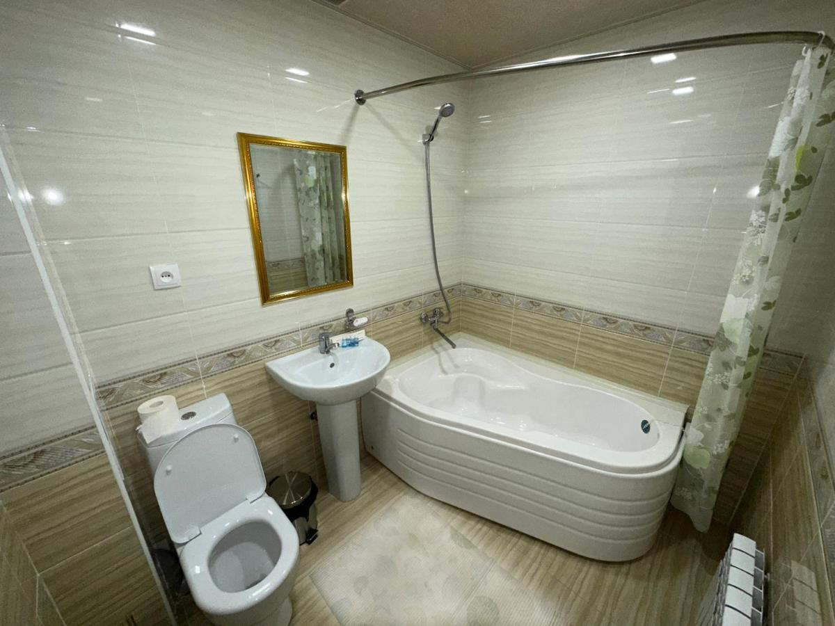 Hotel Brick House Самарканд Екстер'єр фото